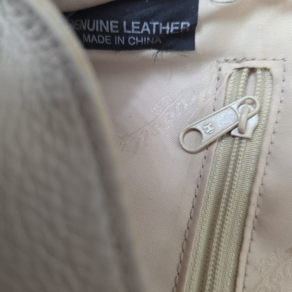 Fossil Tan Leather Crossbody Organizer Bag Neutral Minimalist Everyday Purse - Picture 12 of 13
